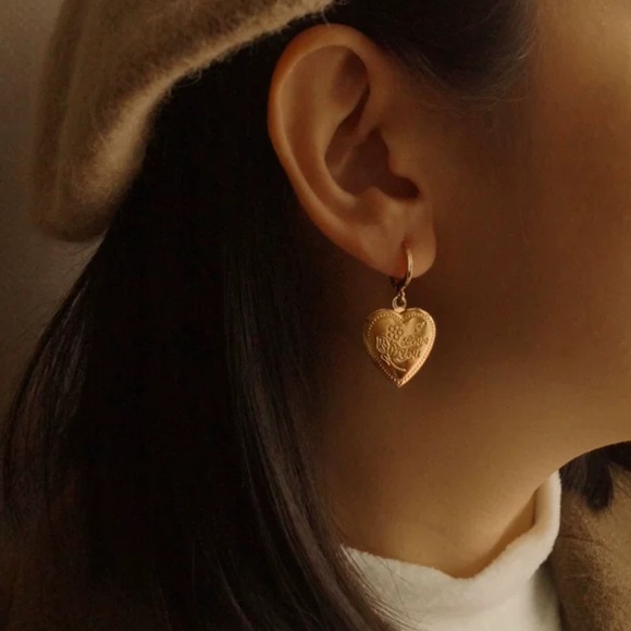 Heart Pendant Earrings - Picture 3 of 10